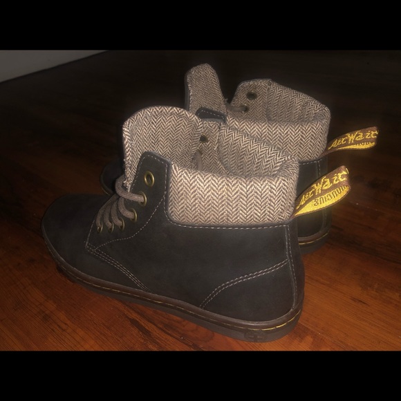 Dr Martens Women Size 7 - Picture 2 of 2